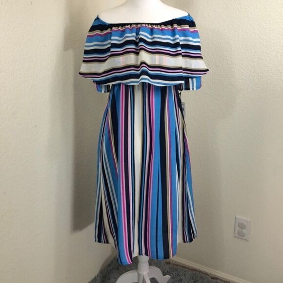 Spirit of Grace Striped Off The Shoulder Dress Size S NWT - Picture 2 of 7